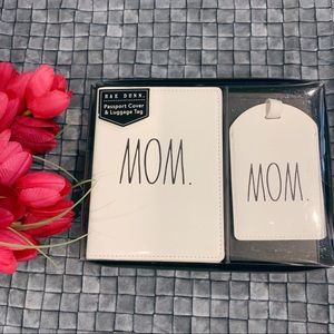 RAE DUNN MOM PASSPORT COVER LUGGAGE TAG SET NWT